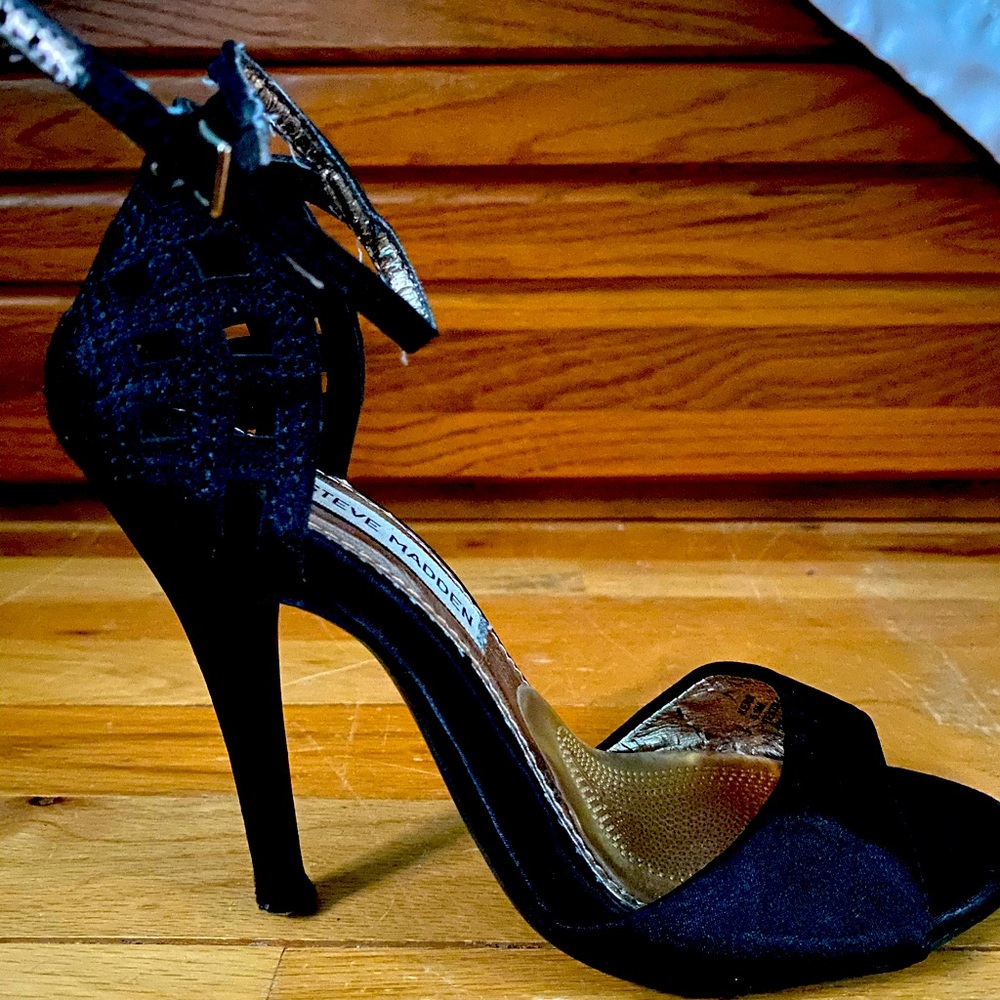 Black strappy sandals
